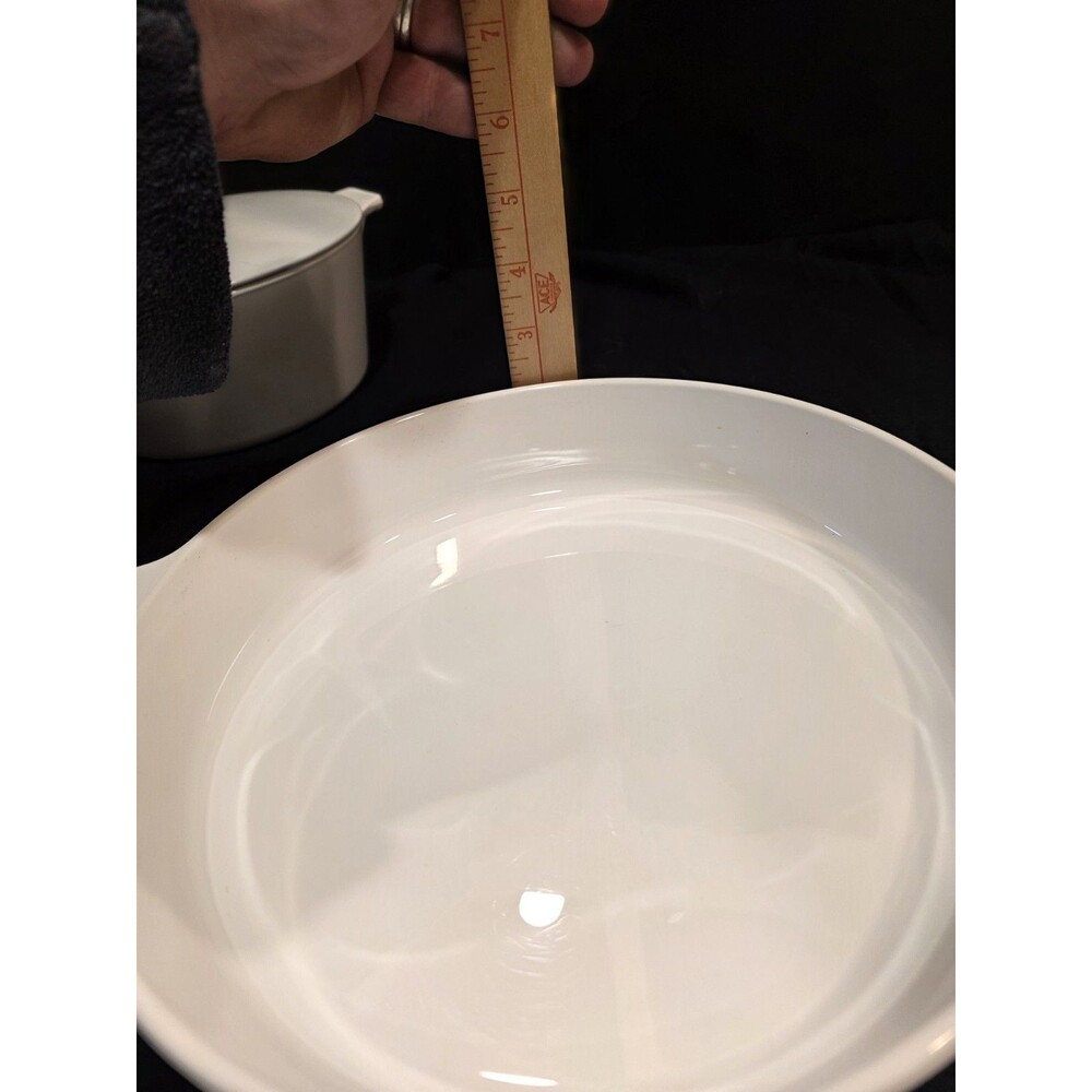 corning ware vintage B-1 3/4 QT And B-10-B‎ 10" Skillet With Lids - Picture 12 of 16